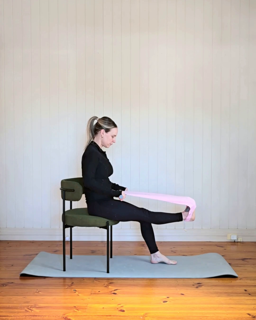 Seated Straight-Leg Hamstring Lift